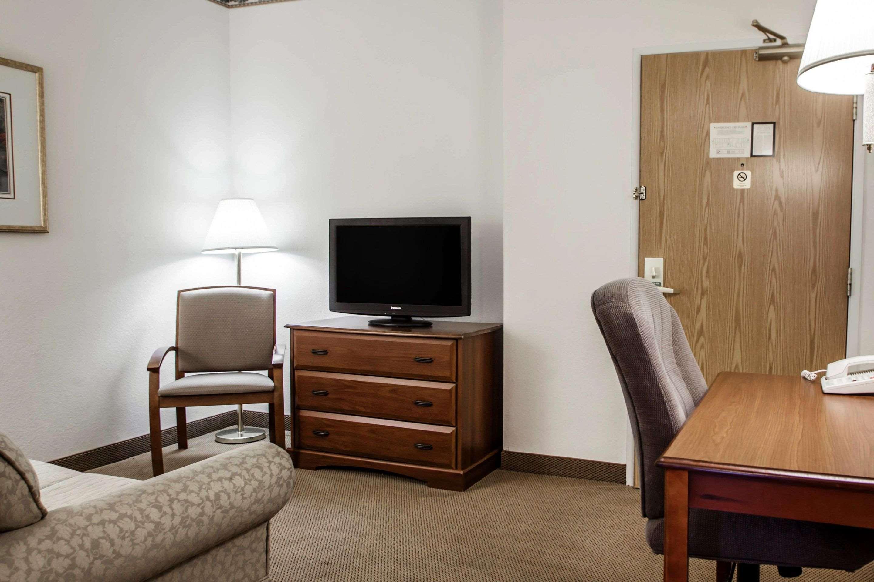 Comfort Inn & Suites Geneva- West Chicago Esterno foto