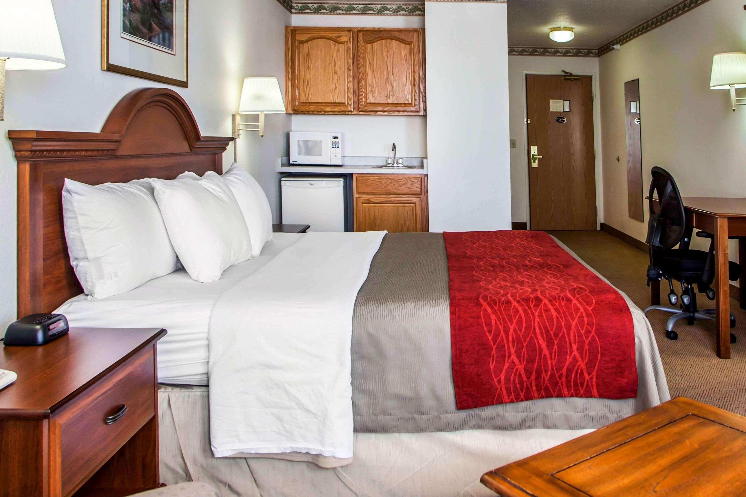Comfort Inn & Suites Geneva- West Chicago Esterno foto