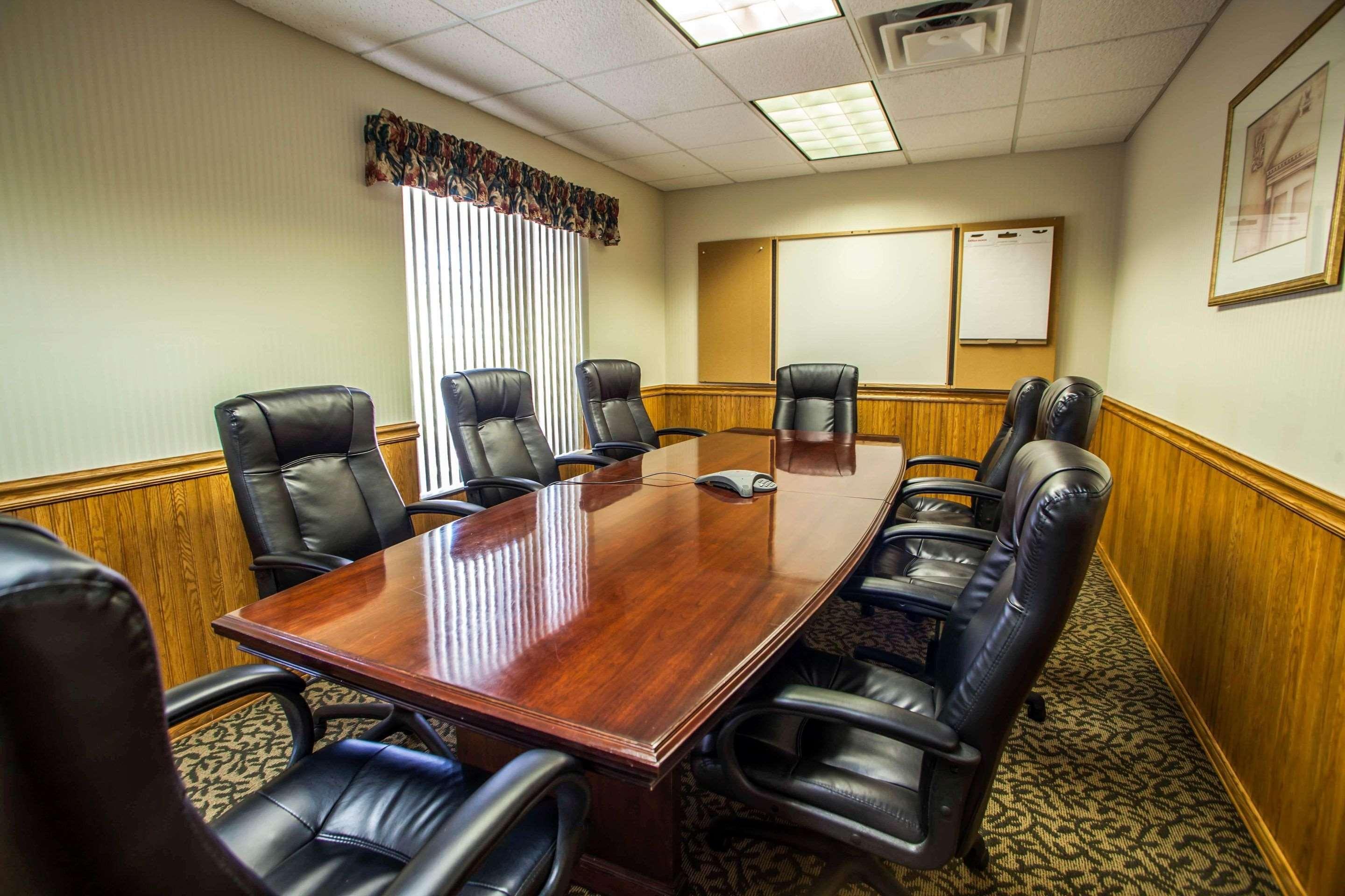 Comfort Inn & Suites Geneva- West Chicago Esterno foto