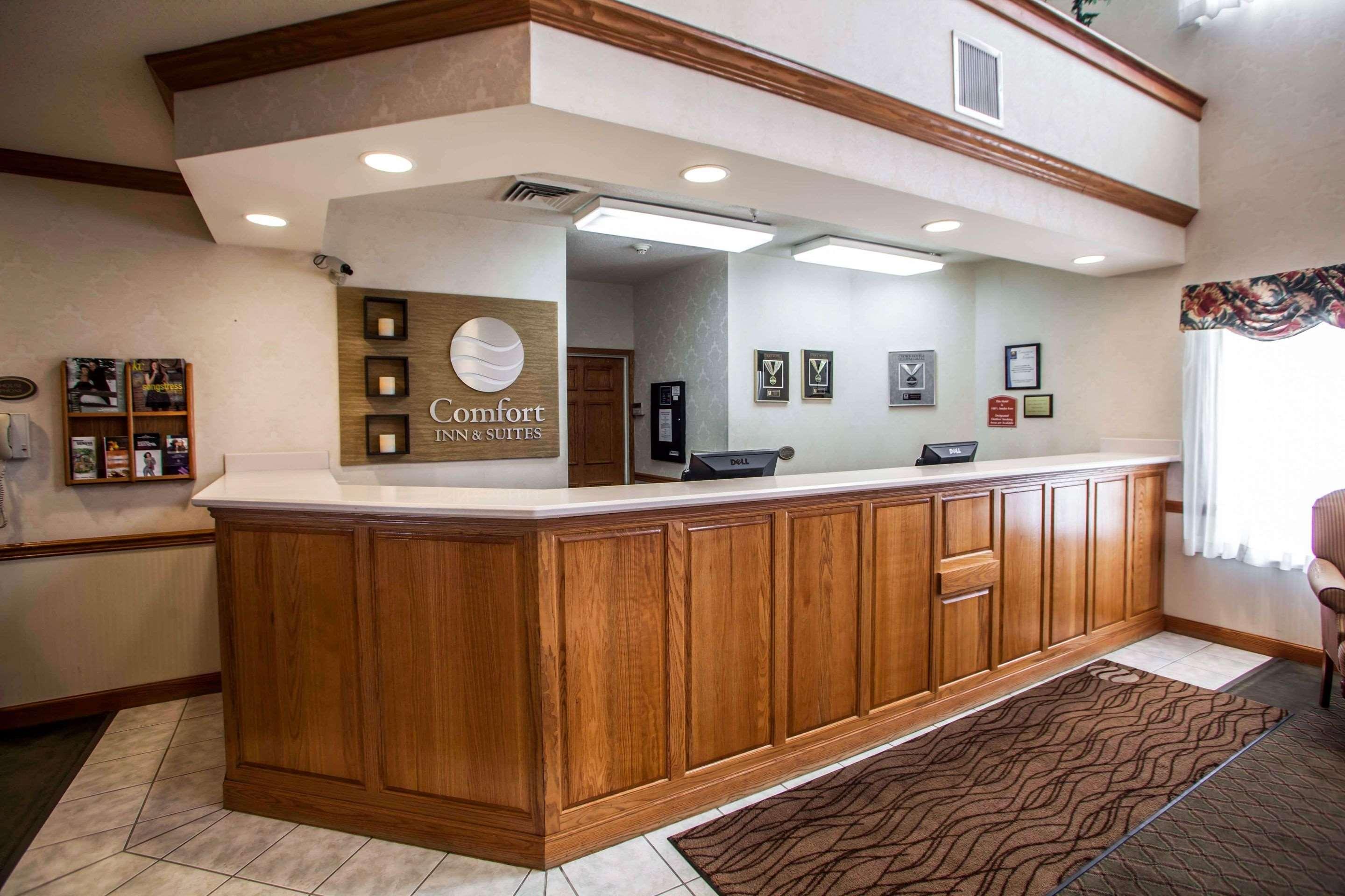 Comfort Inn & Suites Geneva- West Chicago Esterno foto