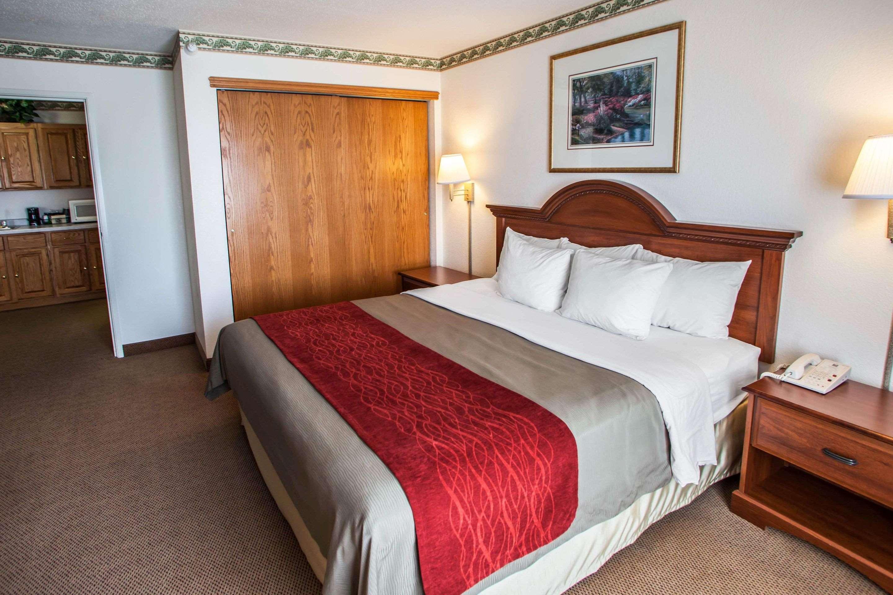 Comfort Inn & Suites Geneva- West Chicago Esterno foto