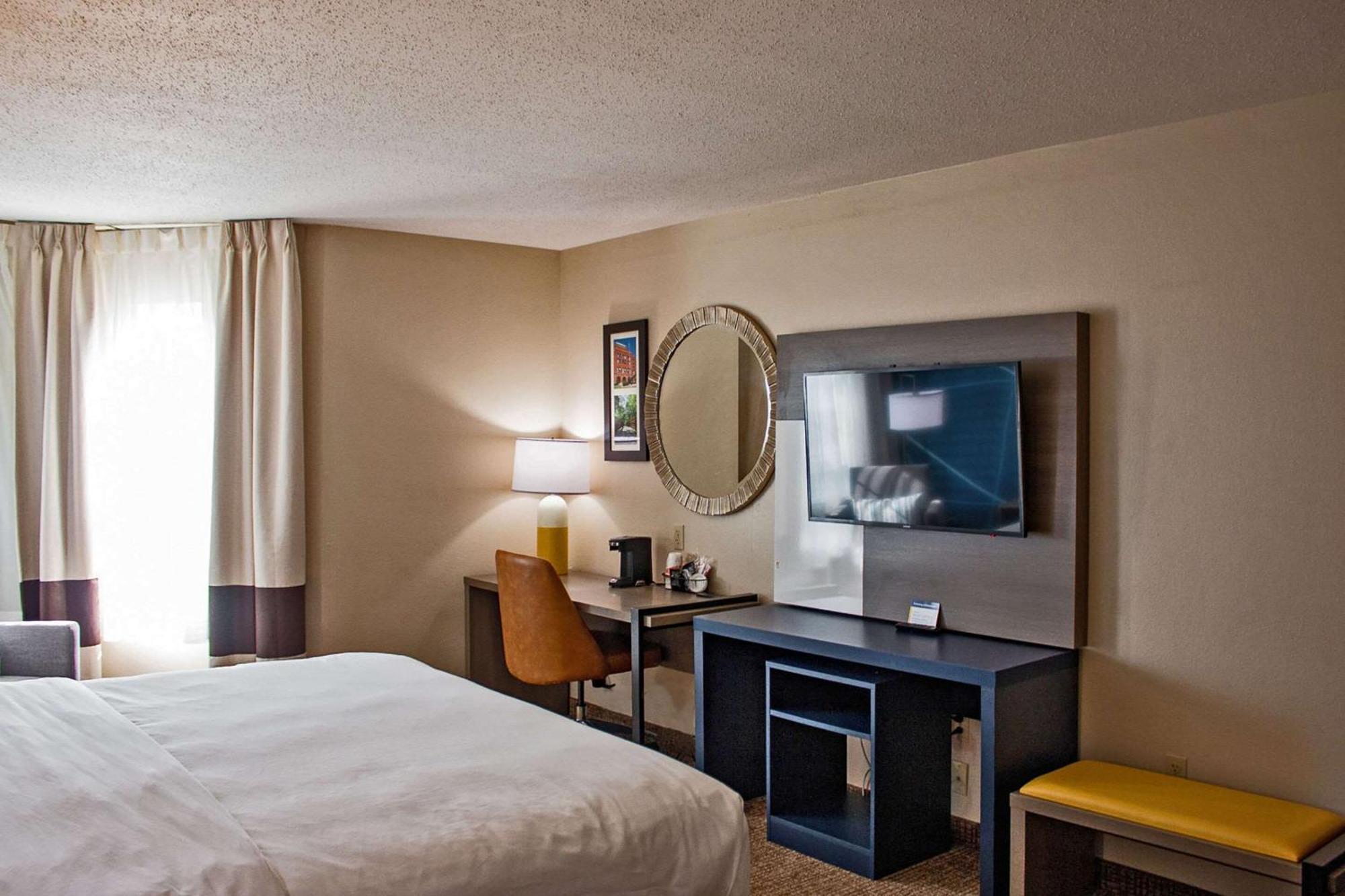 Comfort Inn & Suites Geneva- West Chicago Esterno foto